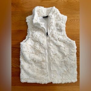 The North Face Kids Cream Fleece Vest